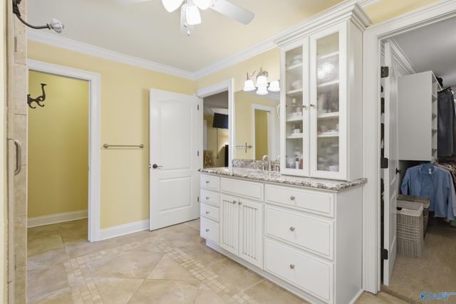 119 Matt Phillips Road NW, Huntsville, AL 35806