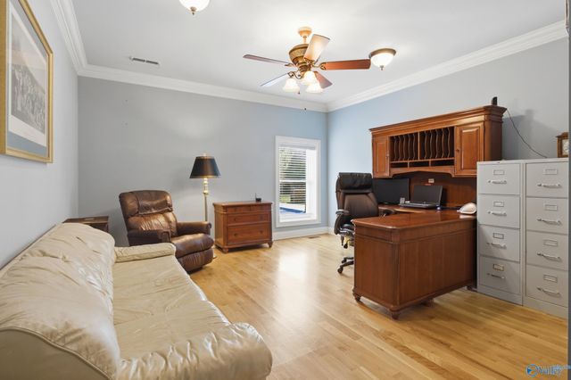 119 Matt Phillips Road NW, Huntsville, AL 35806