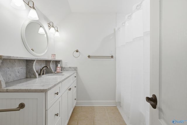 119 Matt Phillips Road NW, Huntsville, AL 35806