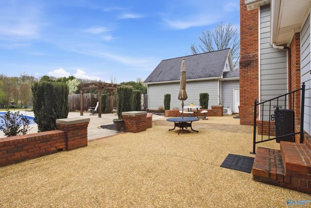 119 Matt Phillips Road NW, Huntsville, AL 35806