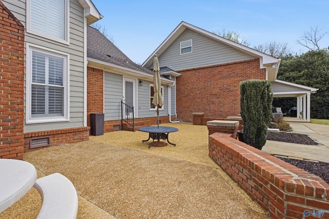 119 Matt Phillips Road NW, Huntsville, AL 35806