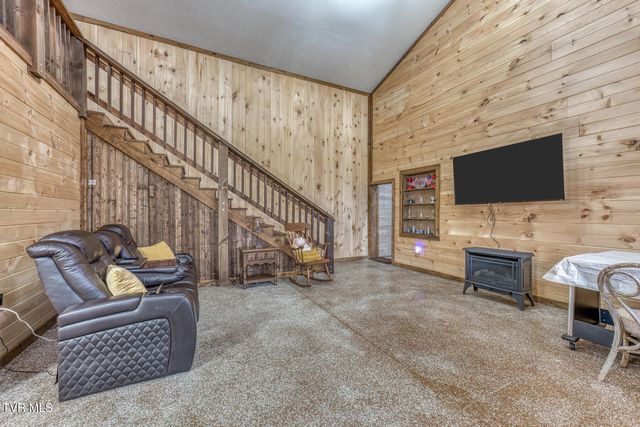 2435 Houston Valley Road, Greeneville, TN 37743