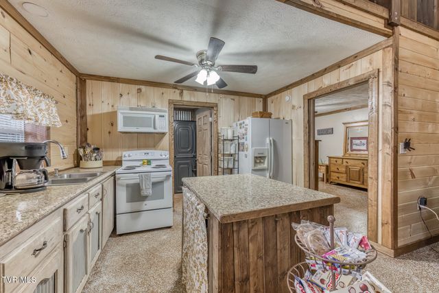 2435 Houston Valley Road, Greeneville, TN 37743