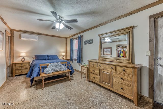 2435 Houston Valley Road, Greeneville, TN 37743