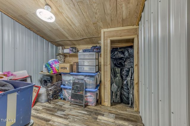 2435 Houston Valley Road, Greeneville, TN 37743