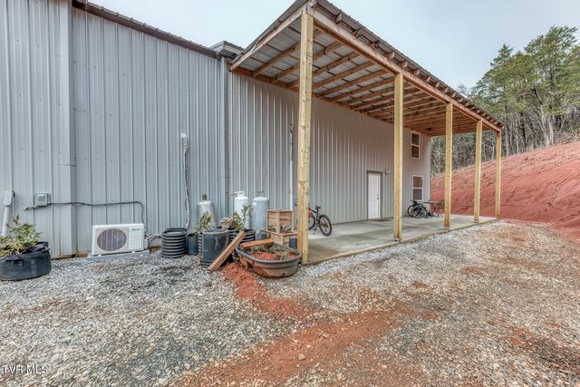 2435 Houston Valley Road, Greeneville, TN 37743