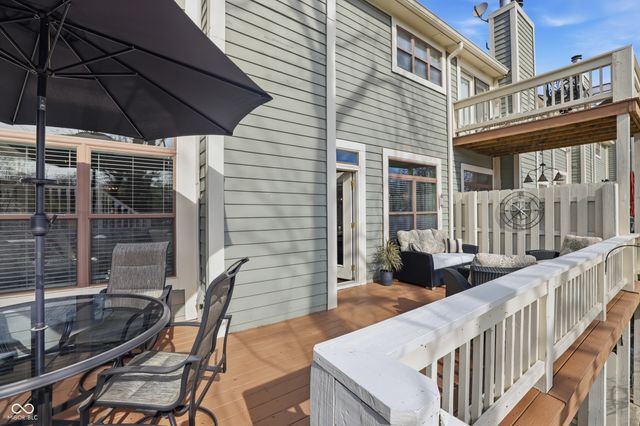 8073 Lower Bay Lane, Indianapolis, IN 46236