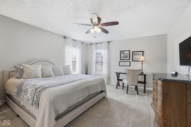 8073 Lower Bay Lane, Indianapolis, IN 46236