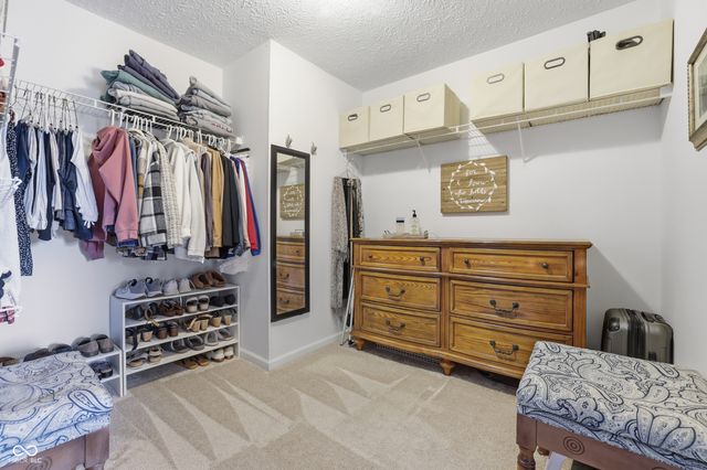 8073 Lower Bay Lane, Indianapolis, IN 46236