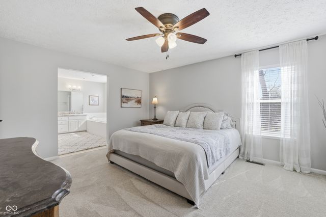 8073 Lower Bay Lane, Indianapolis, IN 46236