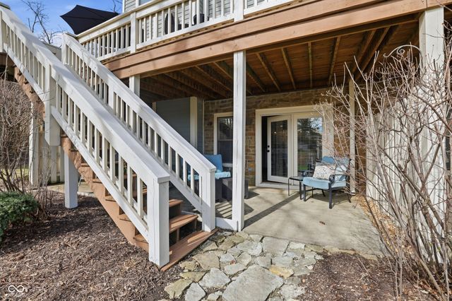 8073 Lower Bay Lane, Indianapolis, IN 46236