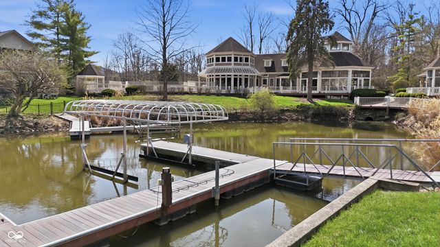 8073 Lower Bay Lane, Indianapolis, IN 46236