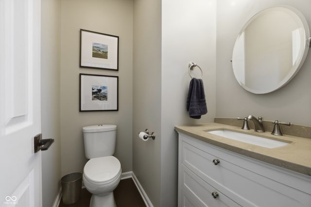 8073 Lower Bay Lane, Indianapolis, IN 46236