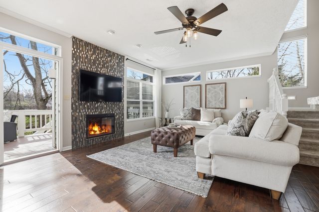 8073 Lower Bay Lane, Indianapolis, IN 46236