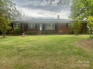 1620 Moss Springs Road, Albemarle, NC 28001