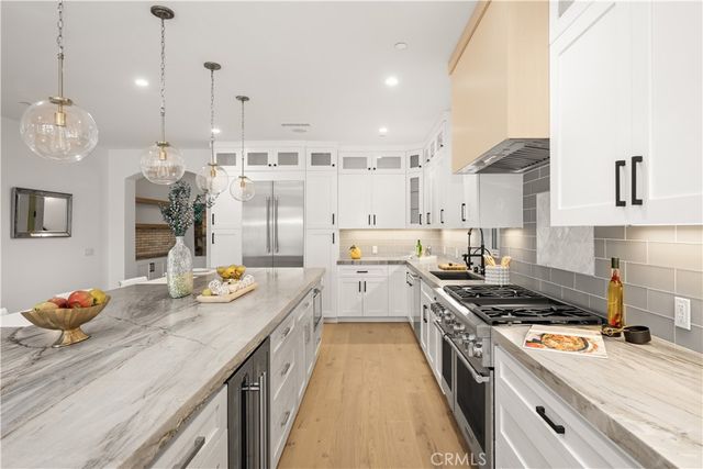 114 2nd, Seal Beach, CA 90740