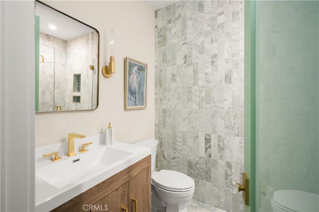 114 2nd, Seal Beach, CA 90740