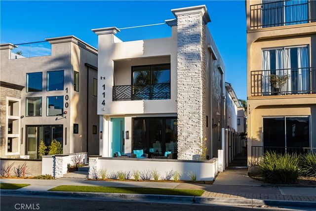 114 2nd, Seal Beach, CA 90740
