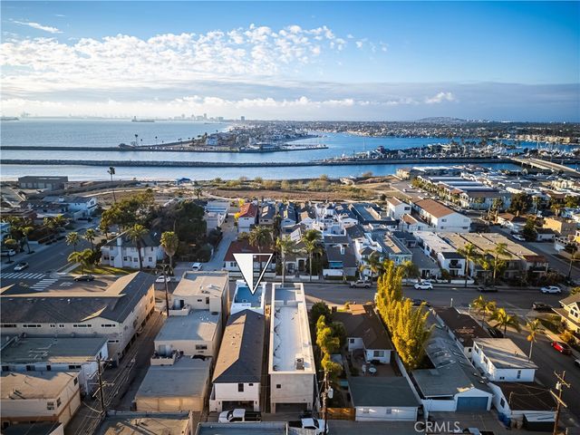 114 2nd, Seal Beach, CA 90740