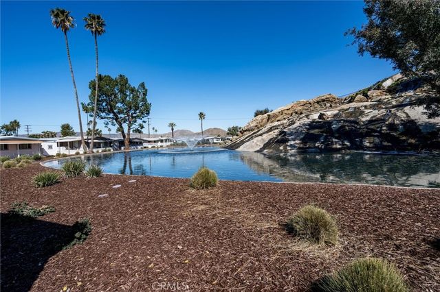 5001 W Florida 463, Hemet, CA 92545