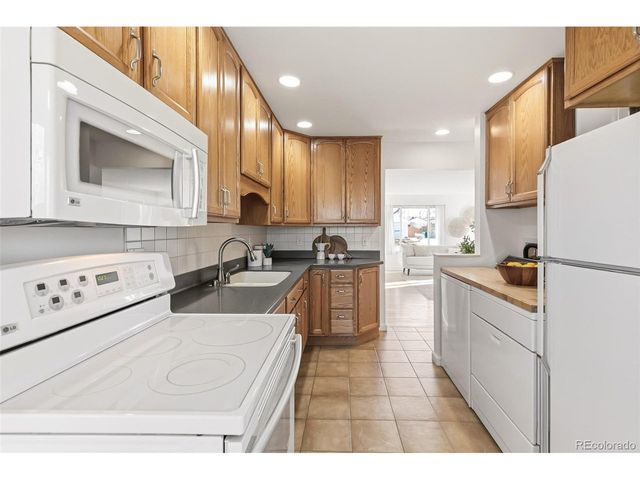 4535 Zephyr St, Wheat Ridge, CO 80033