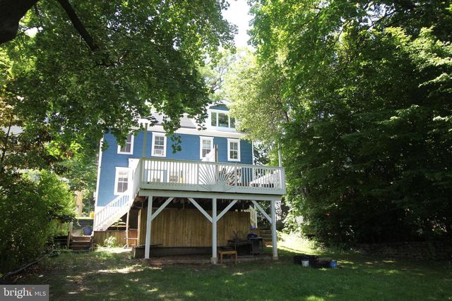 11-13 HART AVE, Hopewell, NJ 08525