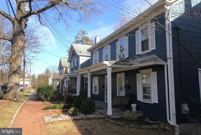 11-13 HART AVE, Hopewell, NJ 08525