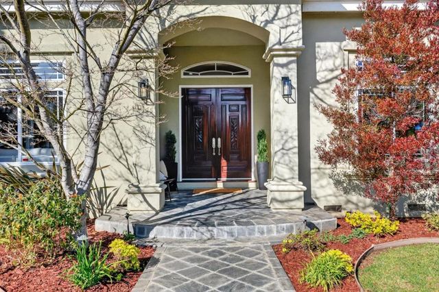 10175 Orange Avenue, Cupertino, CA 95014