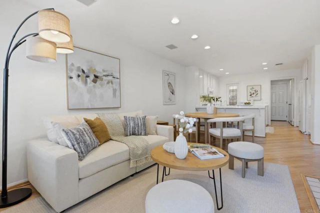 6916 Thrush Place, Carlsbad, CA 92011