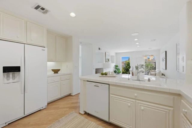 6916 Thrush Place, Carlsbad, CA 92011