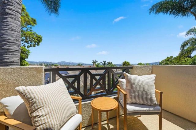 6916 Thrush Place, Carlsbad, CA 92011