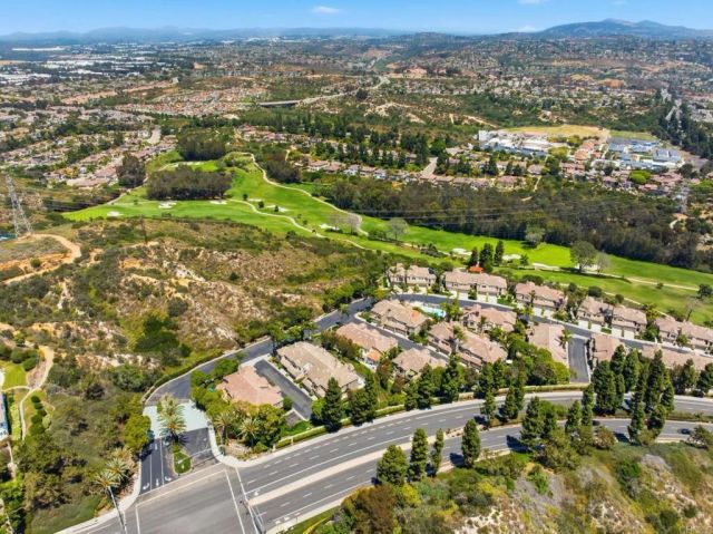 6916 Thrush Place, Carlsbad, CA 92011