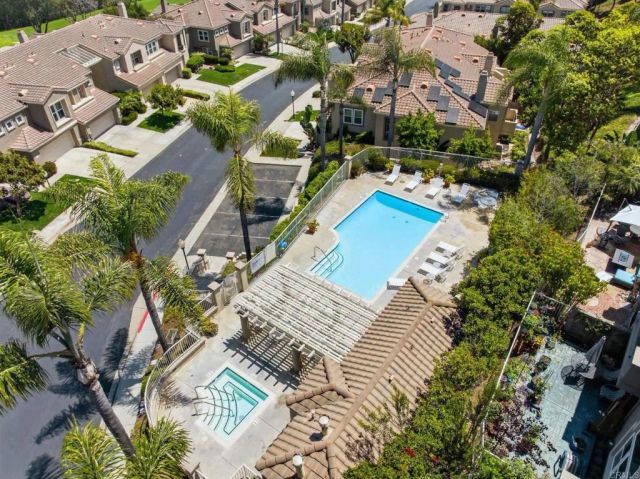 6916 Thrush Place, Carlsbad, CA 92011