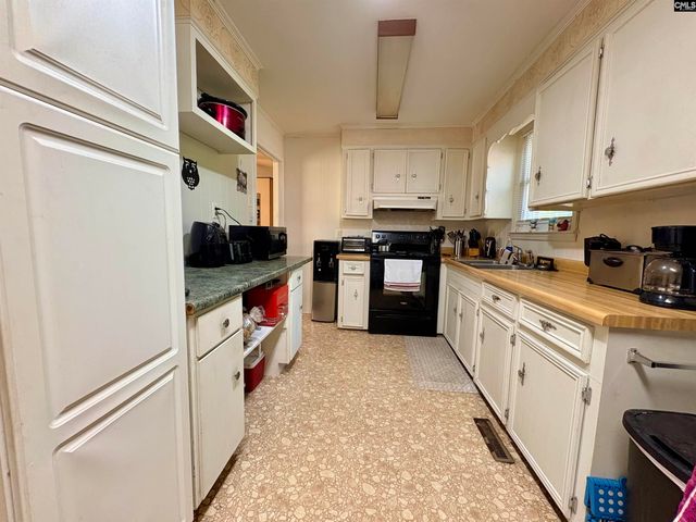 1204 Sandpit Road, Leesville, SC 29070
