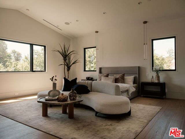 17228 Otsego Street, Encino (los Angeles), CA 91316