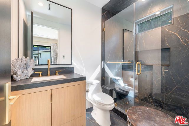 17228 Otsego Street, Encino (los Angeles), CA 91316