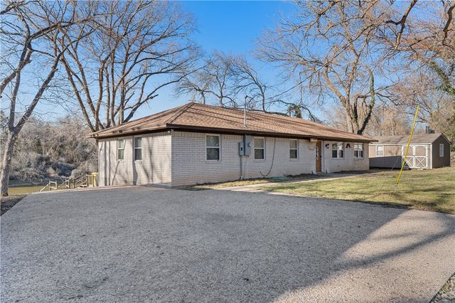 121 PR 202, Aquilla, TX 76622