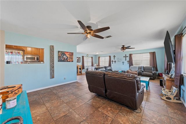 121 PR 202, Aquilla, TX 76622