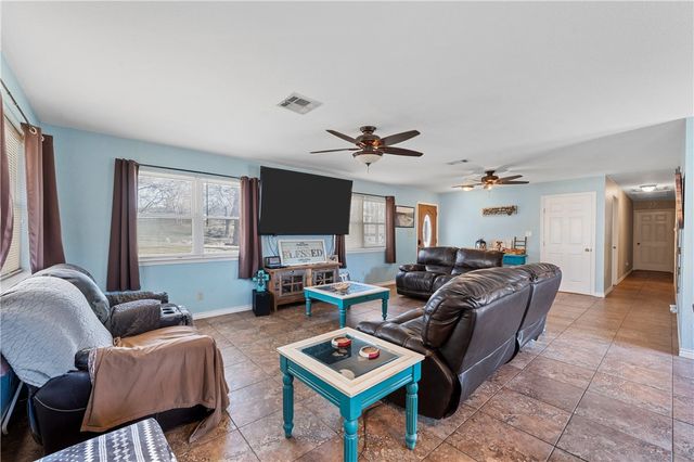 121 PR 202, Aquilla, TX 76622