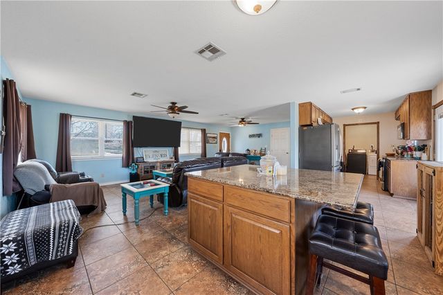 121 PR 202, Aquilla, TX 76622