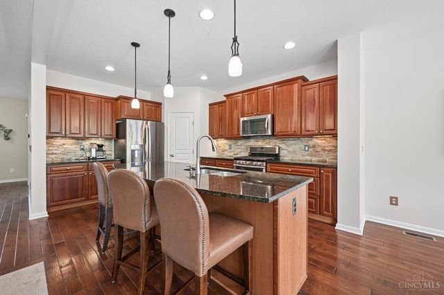 7524 Bridge Point Pass, Cincinnati, OH 45248