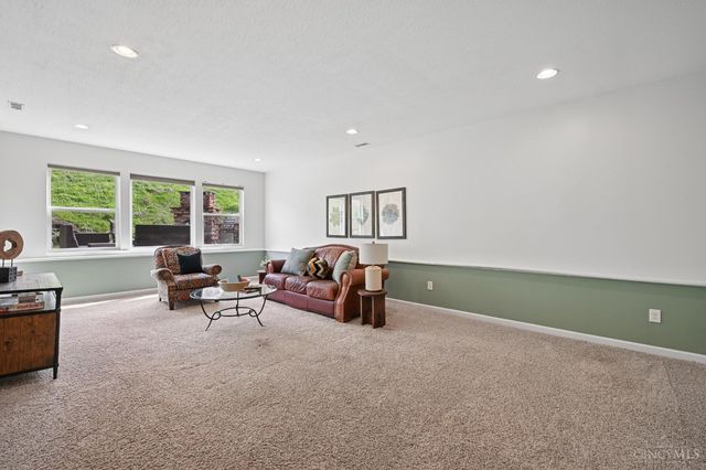 7524 Bridge Point Pass, Cincinnati, OH 45248