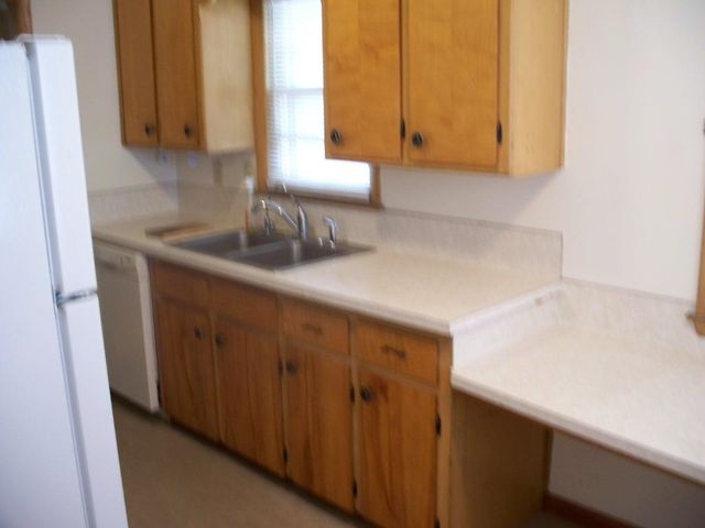 7609 E indianapolis, Wichita, KS 67207