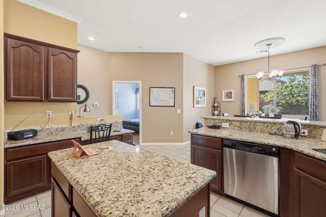 7830 E Treetop Road, Tucson, AZ 85756