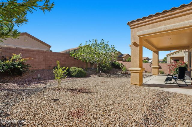 7830 E Treetop Road, Tucson, AZ 85756