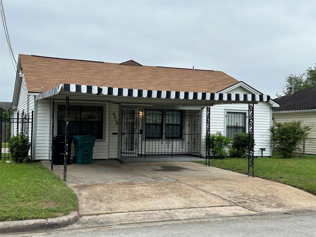4214 Gano Street, Houston, TX 77009