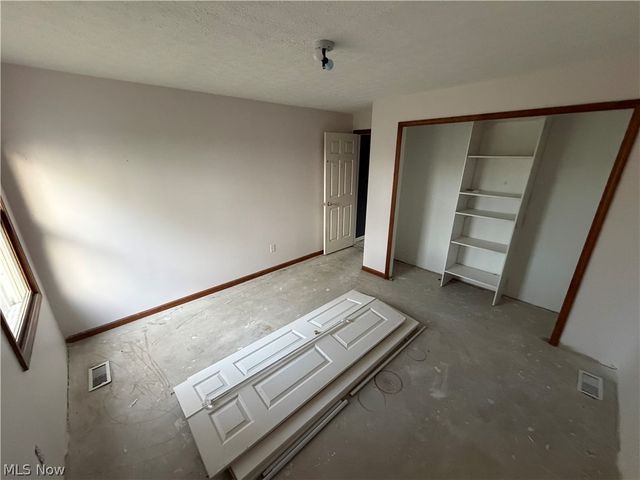 556 Greenside Drive, Painesville Twp, OH 44077
