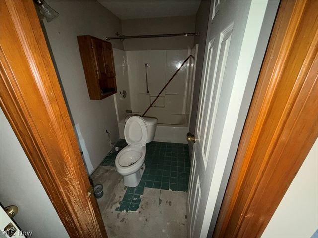 556 Greenside Drive, Painesville Twp, OH 44077