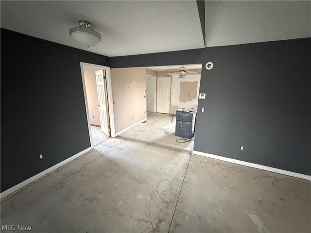 556 Greenside Drive, Painesville Twp, OH 44077