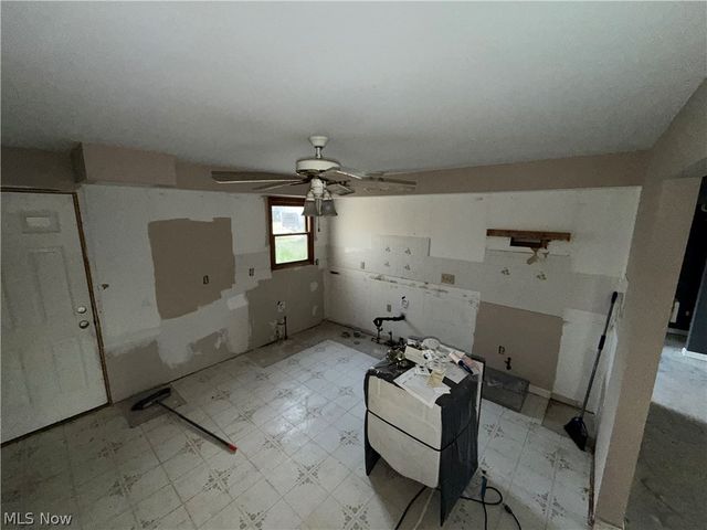556 Greenside Drive, Painesville Twp, OH 44077